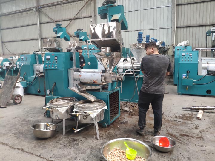 screw oil press machine