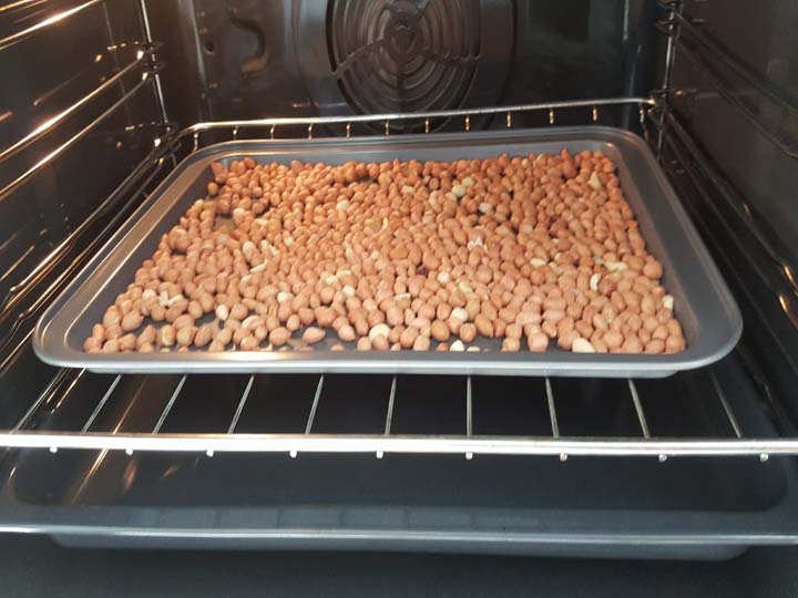 арахис в духовке