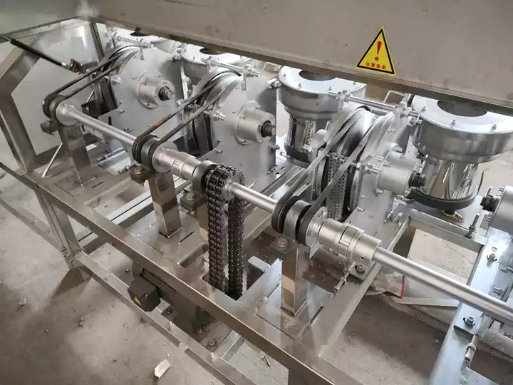 Taizy hazelnut opening machine