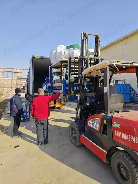 Hazelnut Cleaning Machine Loading