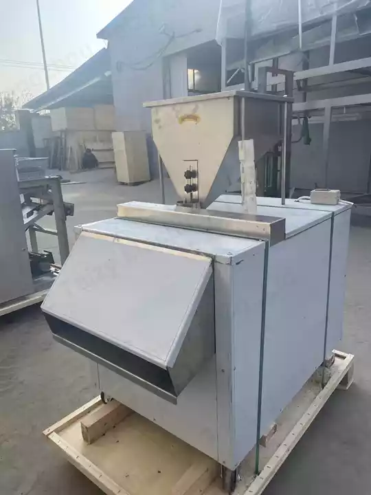 Automatic Peanut Slicing Machine