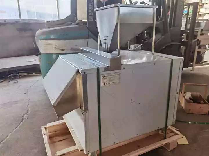 Peanut Slicing Machine Shippment