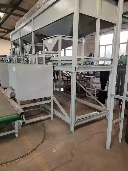 Walnut Shelling and Separating Machine